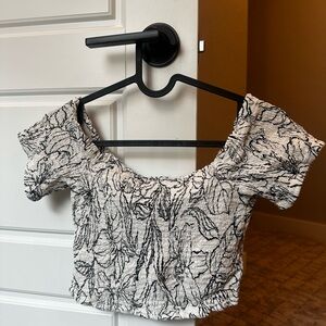 H&M Black and White Off Shoulder Crop Blouse